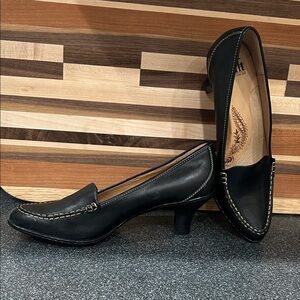 For the busy business woman. Soft Black Leather Heeled Loafers